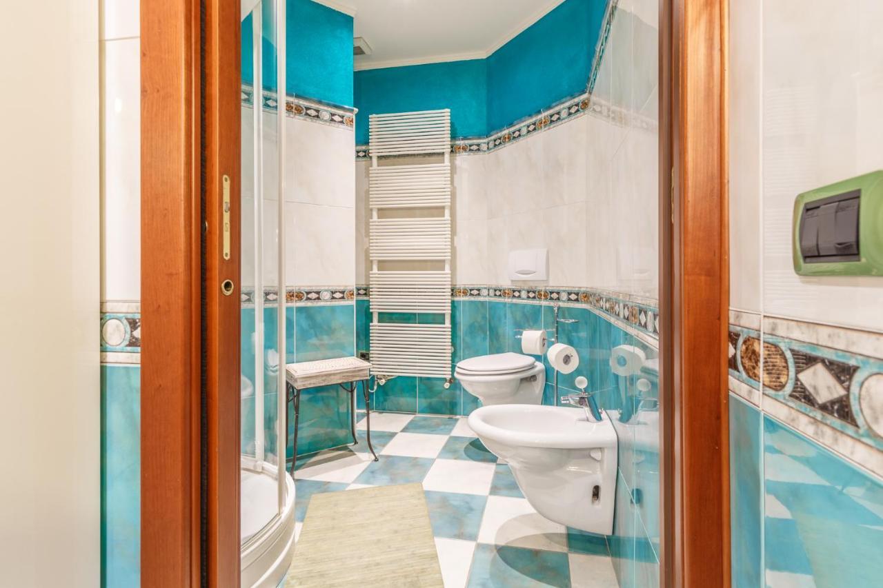 A Due Passi Dal Castello Apartment แฟร์รารา ภายนอก รูปภาพ
