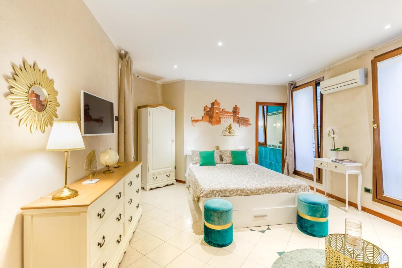 A Due Passi Dal Castello Apartment แฟร์รารา ภายนอก รูปภาพ