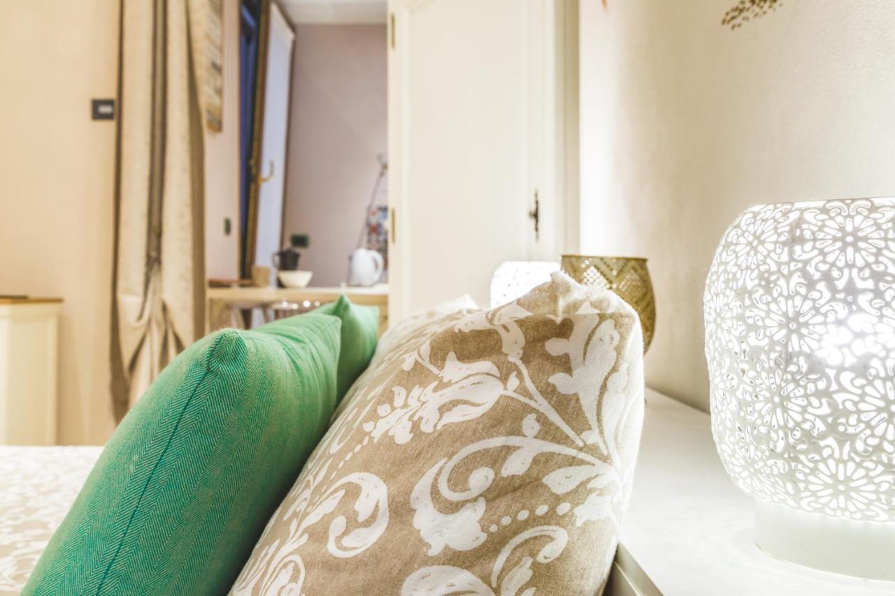 A Due Passi Dal Castello Apartment แฟร์รารา ภายนอก รูปภาพ