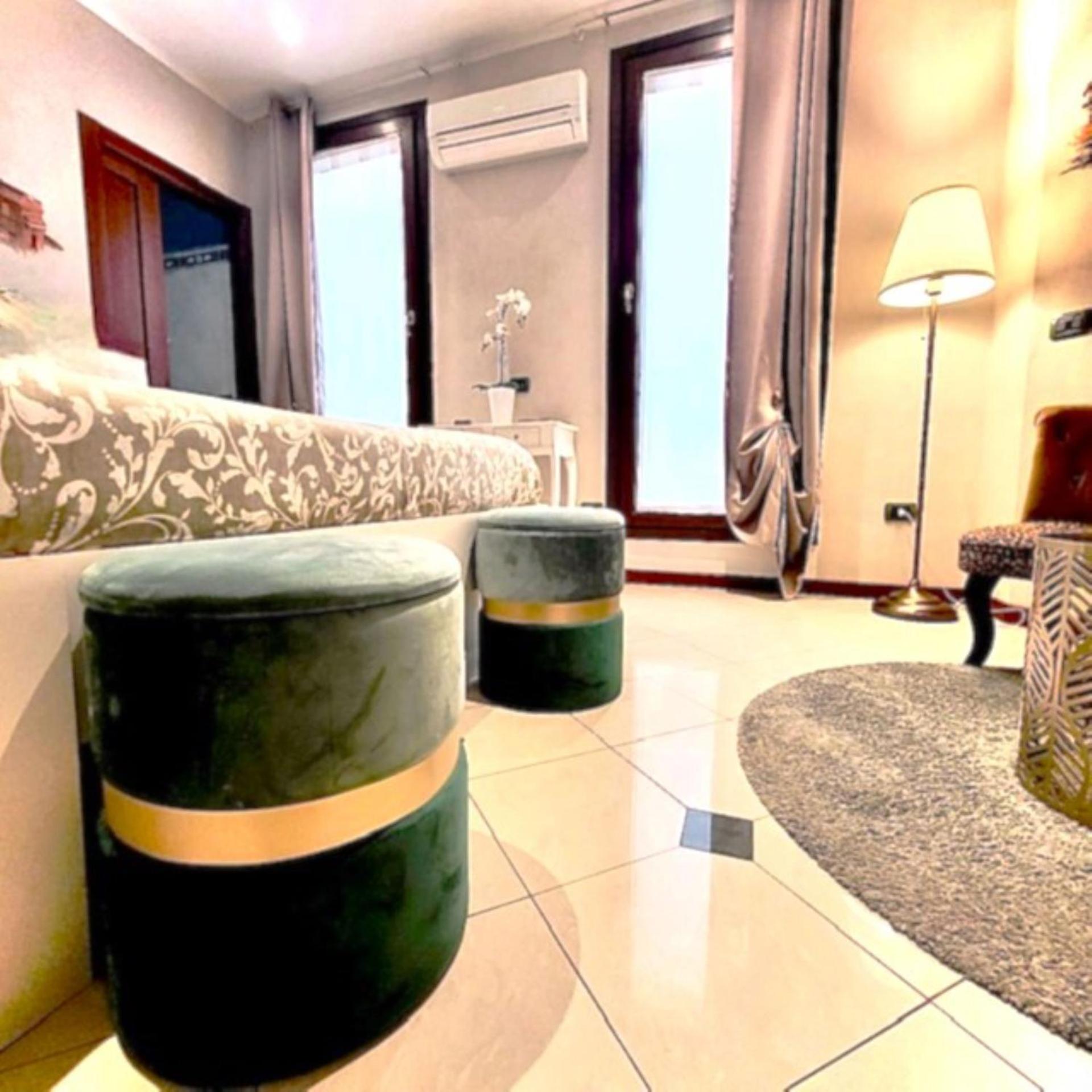 A Due Passi Dal Castello Apartment แฟร์รารา ภายนอก รูปภาพ